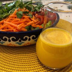 A picture of Carrot Ginger Dressing.