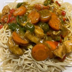 Chicken coconut curry sauce A picture of Chicken coconut curry sauce.