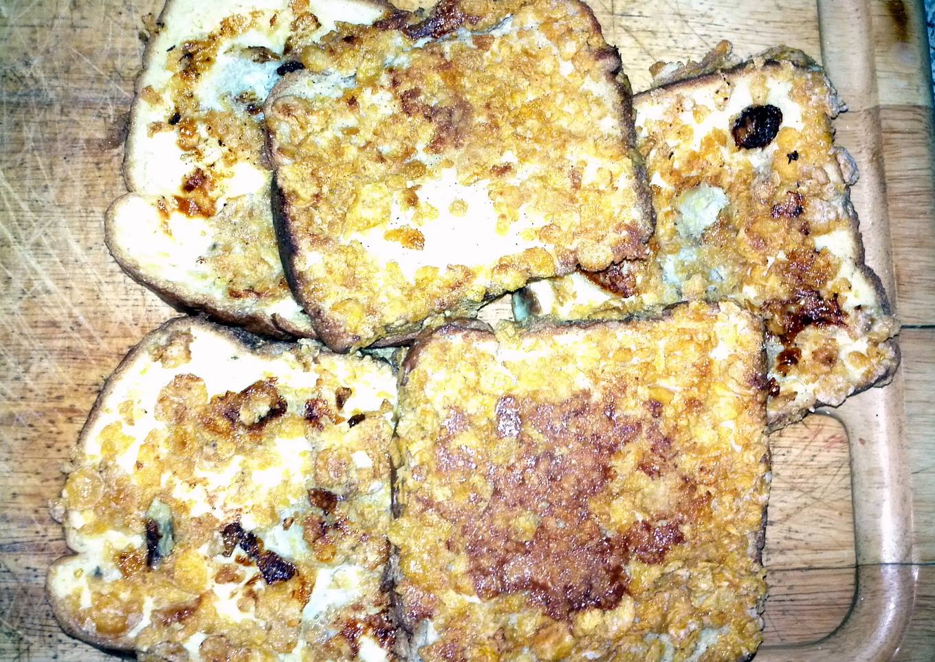 Crunchy french toast with a twist