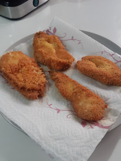 Una foto de Filetes de pollo empanados sin pan 😁