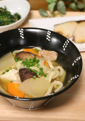 A picture of Hearty Kenchin Udon.