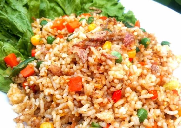 Langkah Mudah Menyiapkan Nasi goreng mix vegetable Sempurna