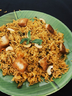 கல்யாண பிரிஞ்சி சாதம்(marriage style brinji rice recipe in tamil) செய்முறை முக்கிய புகைப்படம்