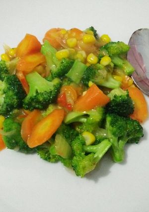Foto resep Cah brokoli simple
