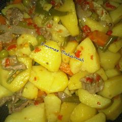 A picture of Potato Goulash.