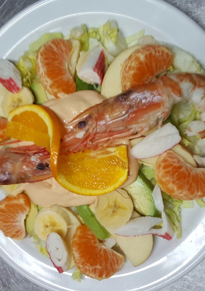 Una foto de Ensalada tropical