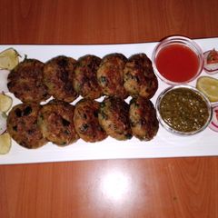 A picture of Potato & fenugreek patties 🥔🌱(aloo methi ki tikki).