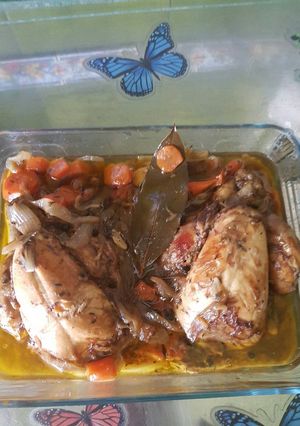 Una foto de Pollitos Picantones en escabeche