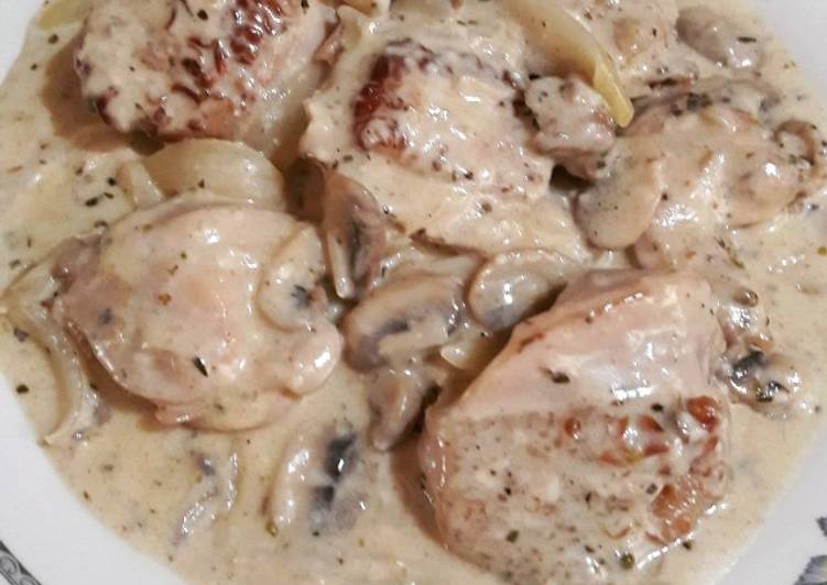 Cara Gampang Menyiapkan Chicken Creamy Mushroom Anti Gagal
