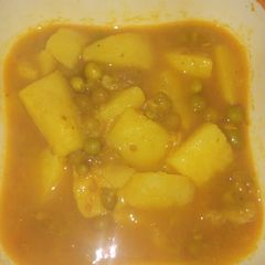 A picture of Aloo mater ki sabji.