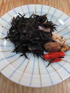 香草煮羊栖菜 的食譜成品照片