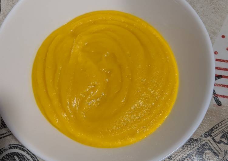 Steps to Make Quick Crema de zanahorias y calabaza