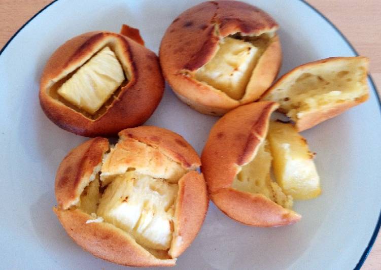 Pineapple upside down cupcakes