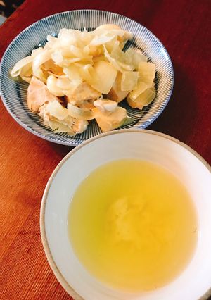蒜頭洋蔥滴雞精 的食譜成品照片