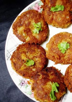 A picture of Shami kabab.