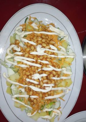 A picture of Simple potato salad.