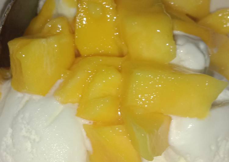 Recipe of Ultimate Ice Cream with mango
