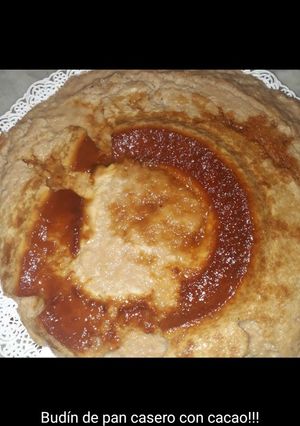 Una foto de Budín de pan con cacao