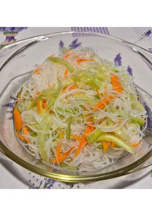 Kínai üvegtészta saláta (vegán) recept fotója