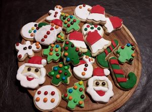 Una foto de Galletitas navideñas forradas 🎄💕