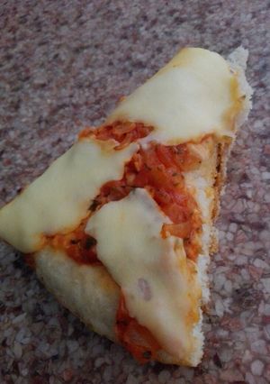 Una foto de Pizza casi casera 🙄