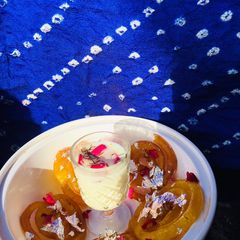 A picture of Kesar jalebi.