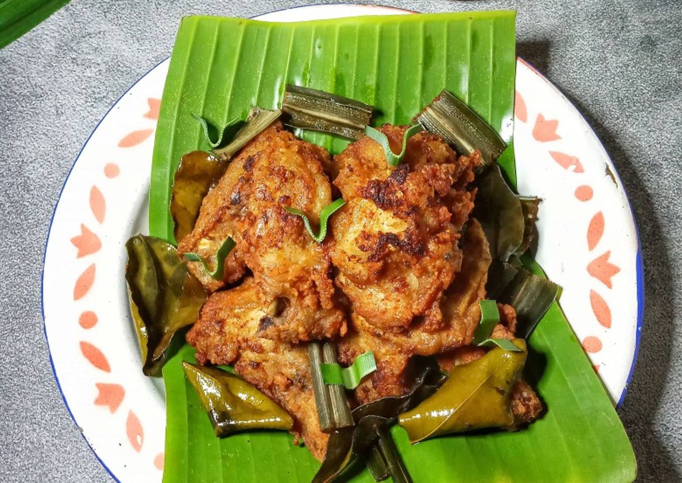 Gai Tod (Thai Style Fried Chicken)