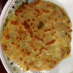 A picture of Aloo ka Paratha.