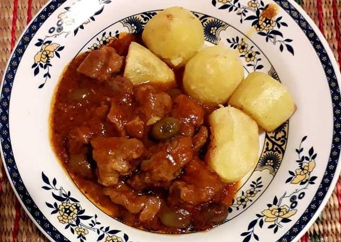 Estofado de carne con papas doradas Receta de @Animateycocina- Cookpad