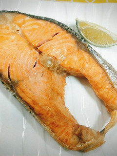 氣炸鍋鮭魚 的食譜成品照片