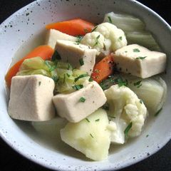 A picture of Kōya Dōfu Pot-au-feu.