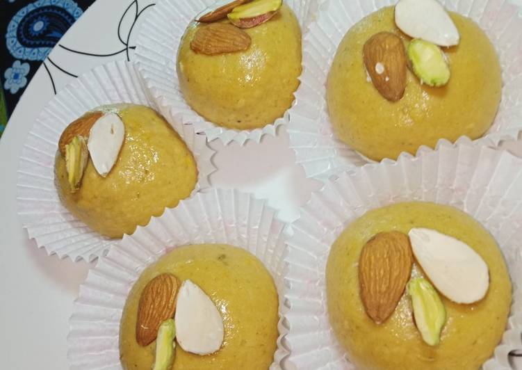 Step-by-Step Guide to Prepare Award-winning Besan ke laddu