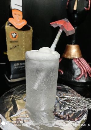 આઇસ્ક્રીમ મોકટેલ(Ice Cream Mocktail Recipe in Gujarati) રેસીપી મુખ્ય ફોટો
