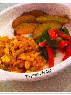 Foto resep Mpasi 12m+ (scrambled eggs pork tempe)