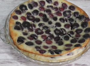 Foto principal de Clafoutis con cerezas (receta francesa)