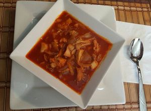 Una foto de Pollo rostizado en salsa de chile chipotle