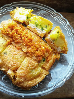 A picture of Bread Pattice/Bread Pakora.