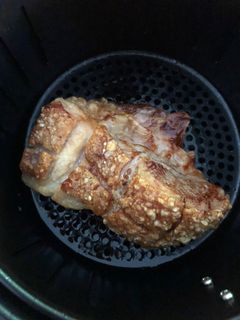 รูปของ หมูกรอบ (หม้อทอดไร้น้ำมัน)