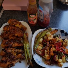 A picture of Grilled Chicken drum sticks with vegetable #eid k pakwan.