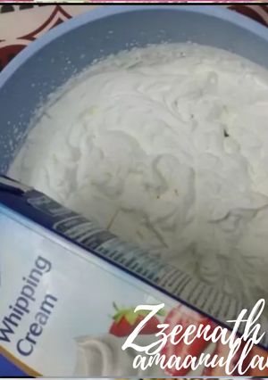 A picture of Basic Whipped Cream.
