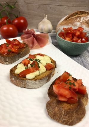 Une photo de Bruschetta