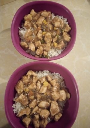 A picture of Kung Bao Chicken (Chinese).