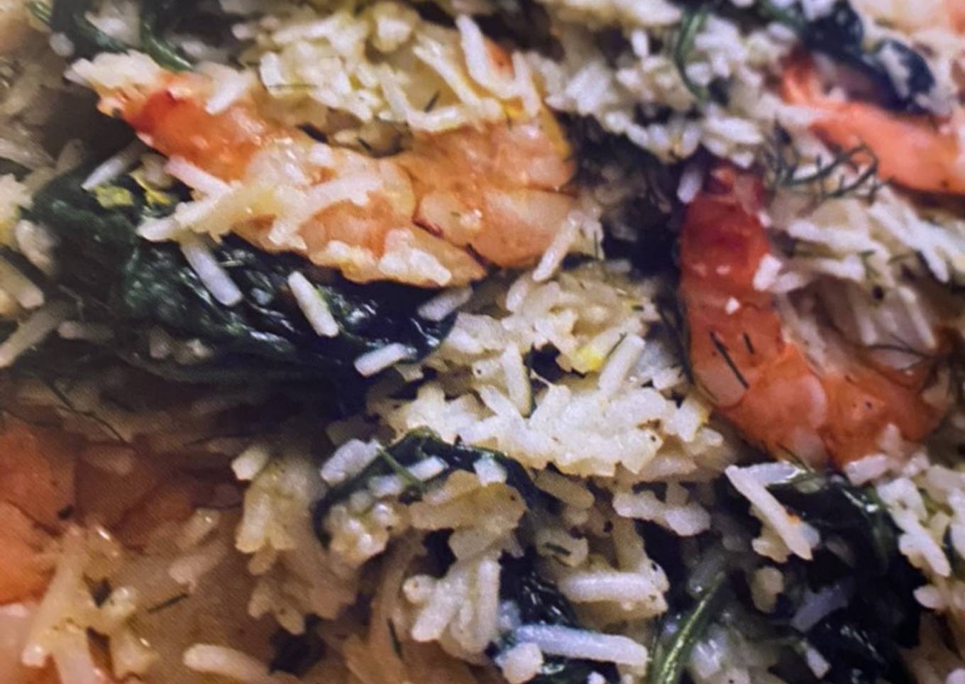 Greek rice with spinach, shrimp and dill