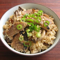 A picture of Kippers & Shimeji Takikomi Gohan.