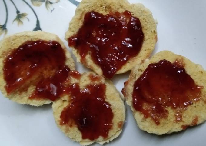 Eggless English Scones