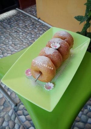 Foto resep Simple Donat tanpa ulen (empuk recommended)