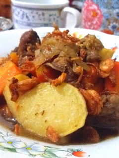 Foto resep Semur Daging Kentang Wortel