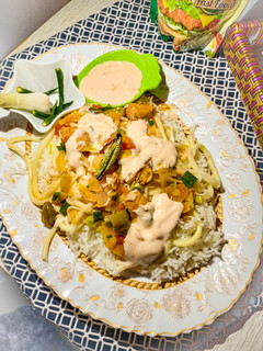 A picture of Singaporean Rice🍛🍝.