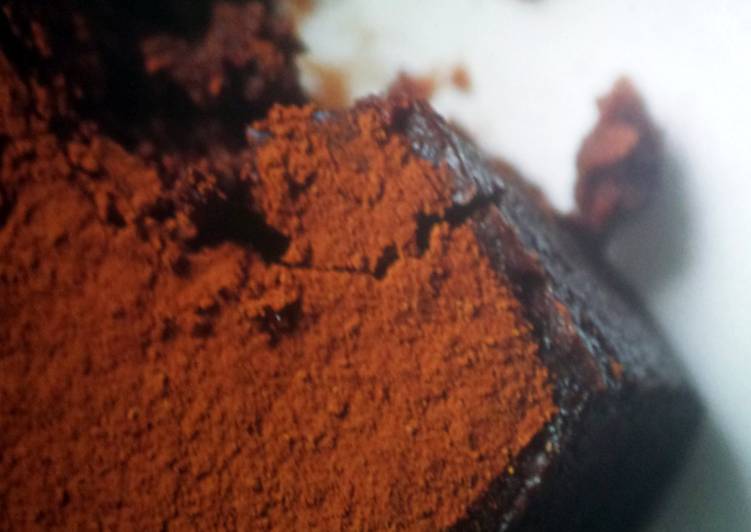 Steps to Make Speedy Rum ,Raisin  and Chocolate Mousse Bake (Zante)