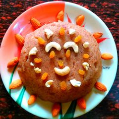 A picture of Badaam halwa / almonds halwa.